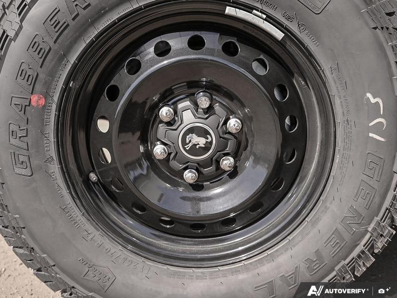 NEW 2026 Ford Bronco Outer Banks - Avalanche Exterior / BLACK ONYX LEATHER TRIM/VINYL Interior - $72,839 - Stock #E60286 - VIN 1FMEE8BP3TLA46727 - Photo 6
