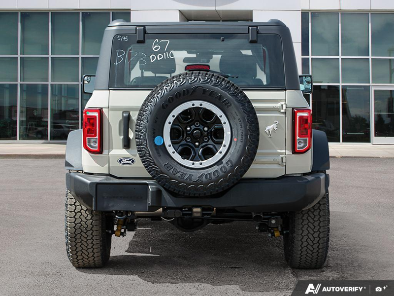 NEW 2026 Ford Bronco Base Sasquatch Manual - Desert Sand Exterior / BLACK CLOTH GREY Interior - $67,809 - Stock #E60575 - VIN 1FMDE6AH0TLA75175 - Photo 5