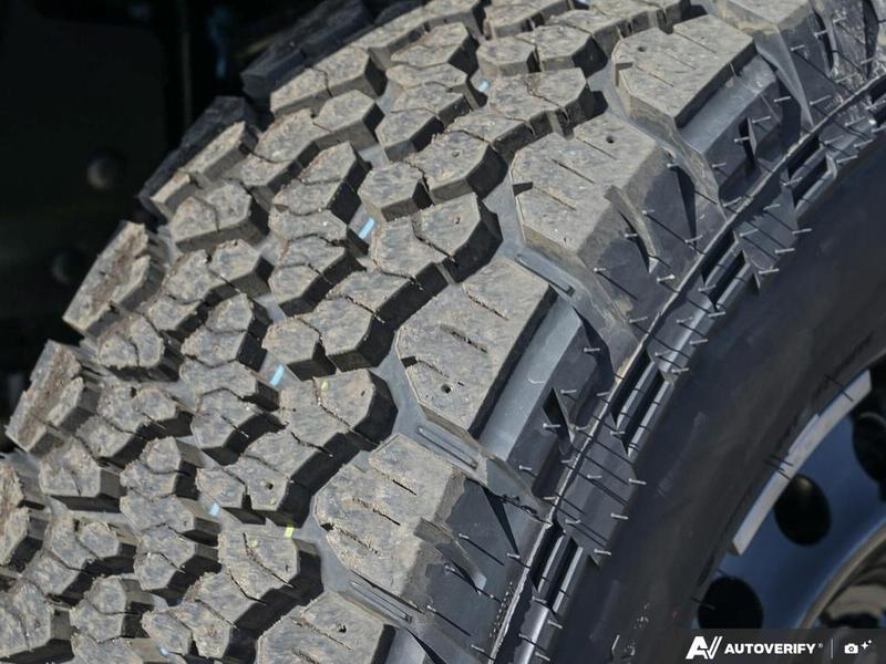 NEW 2026 Ford Bronco Big Bend - Desert Sand Exterior / GREY/BLACK CLOTH Interior - $59,364 - Stock #E60527 - VIN 1FMDE7BH8TLA78877 - Photo 7