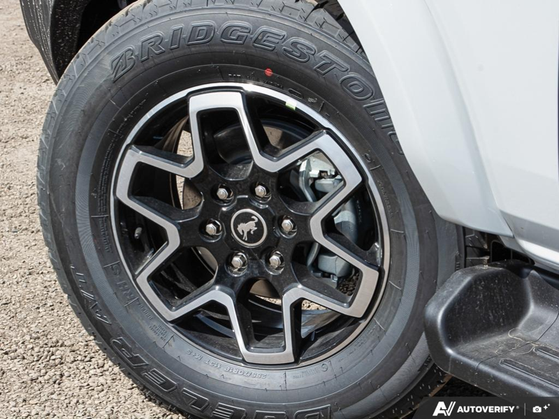 NEW 2026 Ford Bronco Outer Banks - Avalanche Exterior / BLACK ONYX LEATHER TRIM VINYL Interior - $69,589 - Stock #E60576 - VIN 1FMDE8BH1TLA78970 - Photo 6