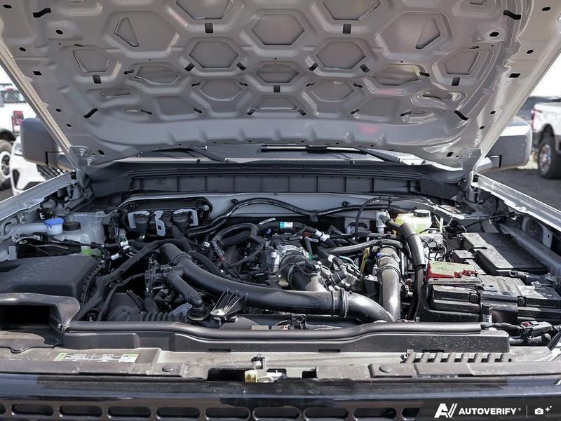 NEW 2026 Ford Bronco Outer Banks - Avalanche Exterior / BLACK ONYX LEATHER TRIM/VINYL Interior - $72,839 - Stock #E60286 - VIN 1FMEE8BP3TLA46727 - Photo 8