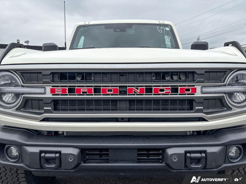 NEW 2026 Ford Bronco Outer Banks 60th Anniversary Edition - Wimbledon White Exterior / BLACK ONYX-LEATHER/VINYL Interior - $77,479 - Stock #E60681 - VIN 1FMEE8BH0TLA92542 - Photo 9