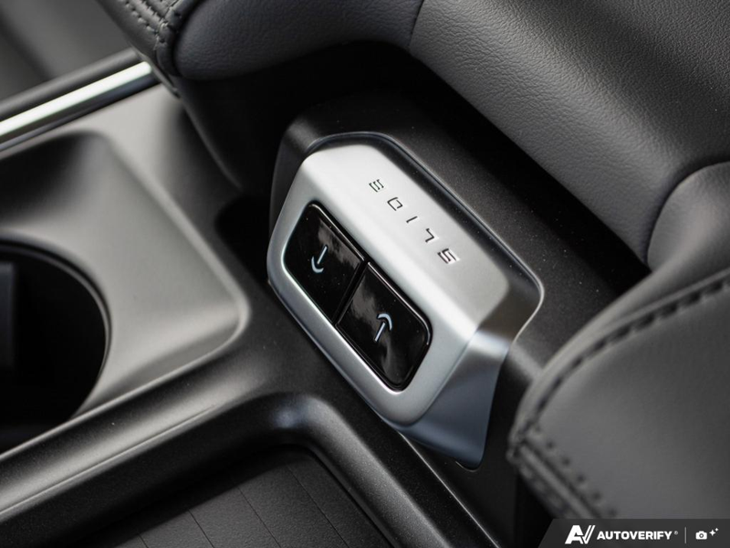 NEW 2026 Ford Expedition Active Max - Glacier Gray Exterior / DARK GRAY ACTIVEX Interior - $93,709 - Stock #E60525 - VIN 1FMJK1J83TEA40469 - Photo 20