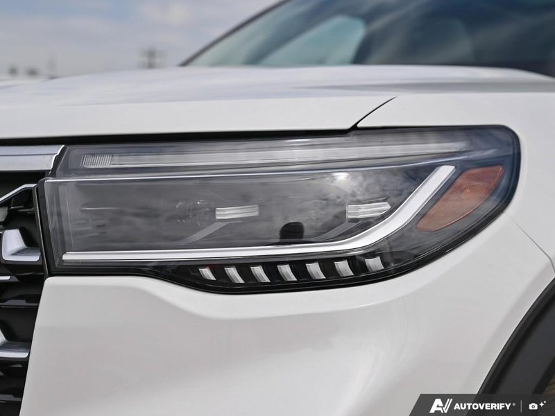 NEW 2026 Ford Explorer Platinum - Star White Tri-coat Metallic Exterior / CRYSTAL GRAY LEATHER Interior - $66,919 - Stock #E60278 - VIN 1FMUK8HHXTGA83402 - Photo 10