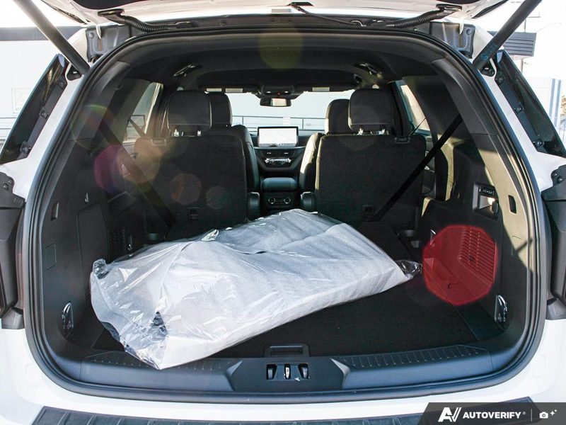 NEW 2026 Ford Explorer Tremor - Star White Tri-coat Metallic Exterior / ONYX ACTIVEX Interior - $60,782 - Stock #E60300 - VIN 1FMUK8JHXTGB03982 - Photo 11