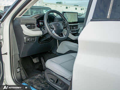 2026 Ford Explorer Platinum 1