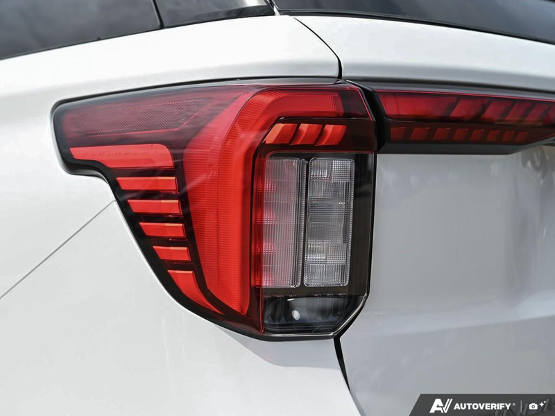 NEW 2026 Ford Explorer Platinum - Star White Tri-coat Metallic Exterior / CRYSTAL GRAY LEATHER Interior - $66,919 - Stock #E60278 - VIN 1FMUK8HHXTGA83402 - Photo 12