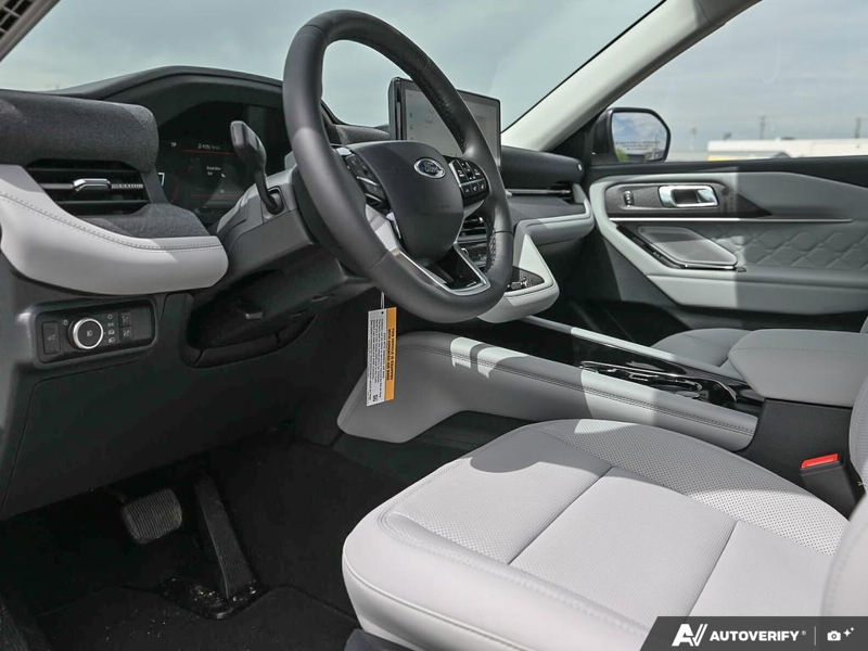 NEW 2026 Ford Explorer Platinum - Star White Tri-coat Metallic Exterior / CRYSTAL GRAY LEATHER Interior - $66,919 - Stock #E60278 - VIN 1FMUK8HHXTGA83402 - Photo 13