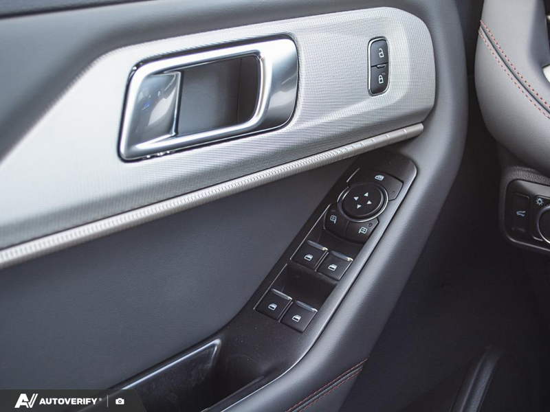 NEW 2026 Ford Explorer Active - Oxford White Exterior / DARK SPACE GRAY CLOTH Interior - $55,924 - Stock #D60203 - VIN 1FMUK8DH4TGA83160 - Photo 17