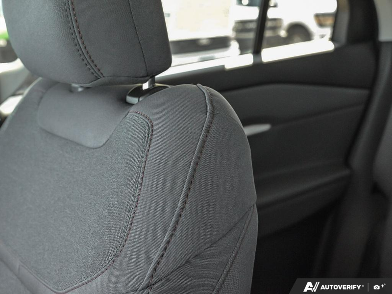NEW 2026 Ford Explorer Active - Oxford White Exterior / DARK SPACE GRAY CLOTH Interior - $52,624 - Stock #E60258 - VIN 1FMUK8DH5TGA82812 - Photo 23