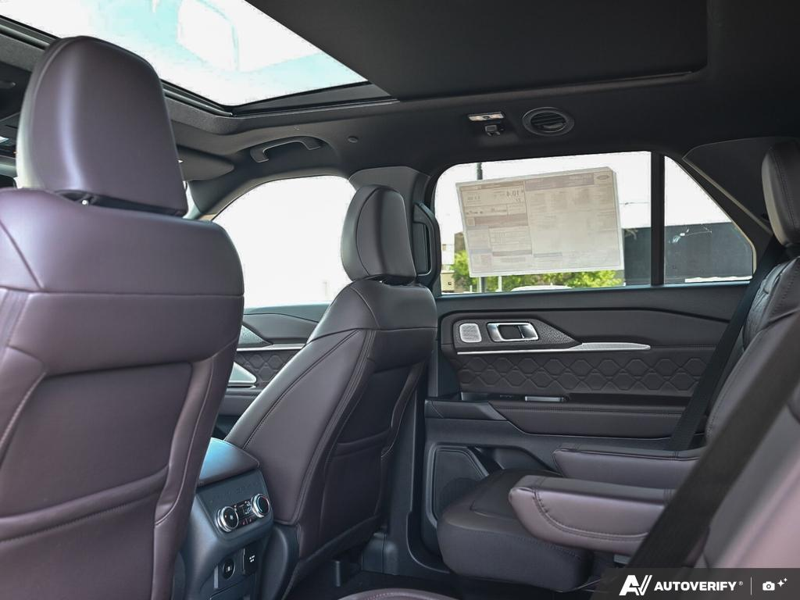 NEW 2026 Ford Explorer Platinum - Star White Tri-Coat Exterior / MOJAVE DUSK, PREM. LEATHER SEATING SURFACES SPORT CAPTAIN CHAIRS Interior - $64,348 - Stock #E61073 - VIN 1FMUK8HHXTGC46954 - Photo 24