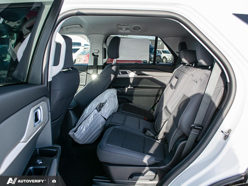 NEW 2026 Ford Explorer Active - Oxford White Exterior / DARK SPACE GRAY CLOTH Interior - $55,924 - Stock #D60203 - VIN 1FMUK8DH4TGA83160 - Photo 26