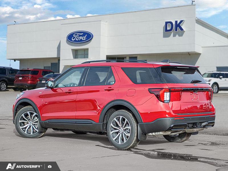 NEW 2026 Ford Explorer ST-Line - Rapid Red Tri-coat Metallic Exterior / ONYX UNIQUE CLOTH Interior - $61,507 - Stock #D60183 - VIN 1FMUK8KH7TGA81552 - Photo 4