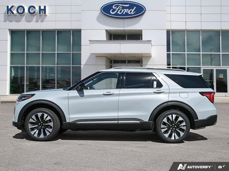 NEW 2026 Ford Explorer Platinum - Space White Metallic Exterior / MOJAVE DUSK, PREM. LEATHER SEATING SURFACES SPORT CAPTAIN CHAIRS Interior - $63,736 - Stock #E61068 - VIN 1FMUK8HH6TGC34056 - Photo 3