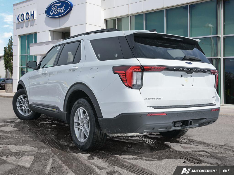 NEW 2026 Ford Explorer Active - Oxford White Exterior / DARK SPACE GRAY CLOTH Interior - $50,765 - Stock #E60195 - VIN 1FMUK8DHXTGA79291 - Photo 4