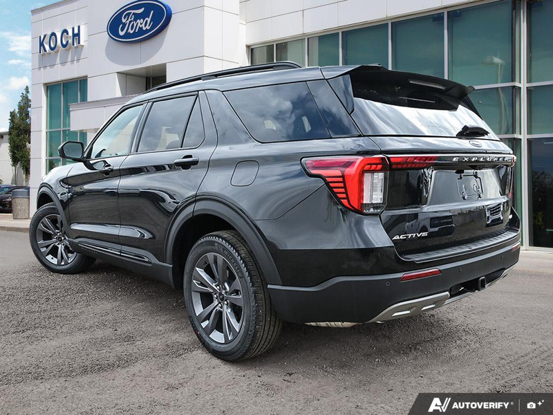 NEW 2026 Ford Explorer Active - Agate Black Exterior / DARK SPACE GREY ACTIVEX Interior - $58,769 - Stock #E60538 - VIN 1FMUK8DH3TGB45499 - Photo 4