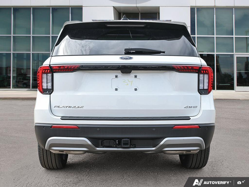 NEW 2026 Ford Explorer Platinum - Star White Tri-coat Metallic Exterior / CRYSTAL GRAY LEATHER Interior - $66,919 - Stock #E60278 - VIN 1FMUK8HHXTGA83402 - Photo 5