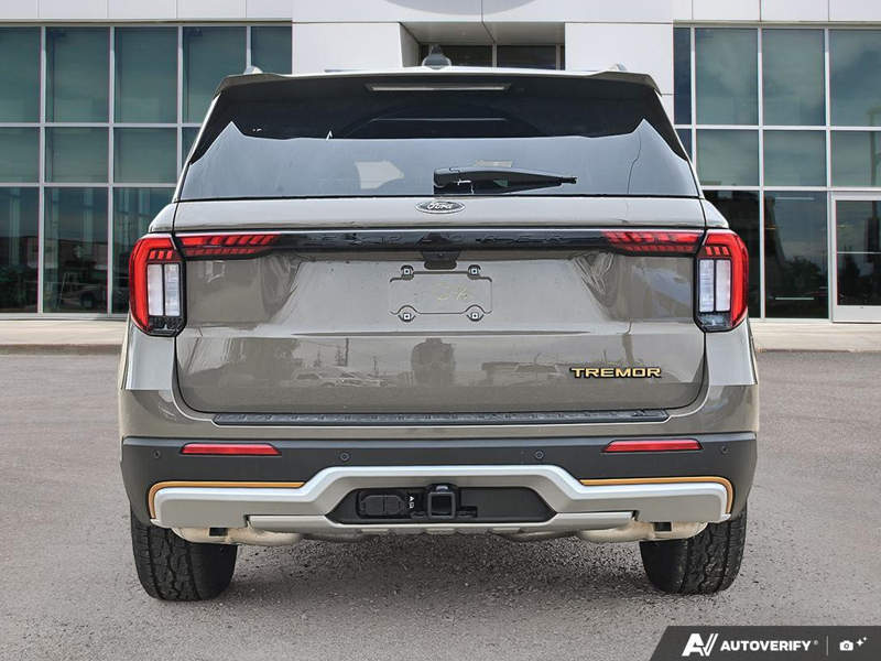 NEW 2026 Ford Explorer Tremor - Marsh Grey Exterior / ONYX, HEAT/VENTILATED MIKO SUEDE SPORT CAPTAIN'S CHAIRS Interior - $67,079 - Stock #E61118 - VIN 1FMUK8JH6TGC34617 - Photo 5