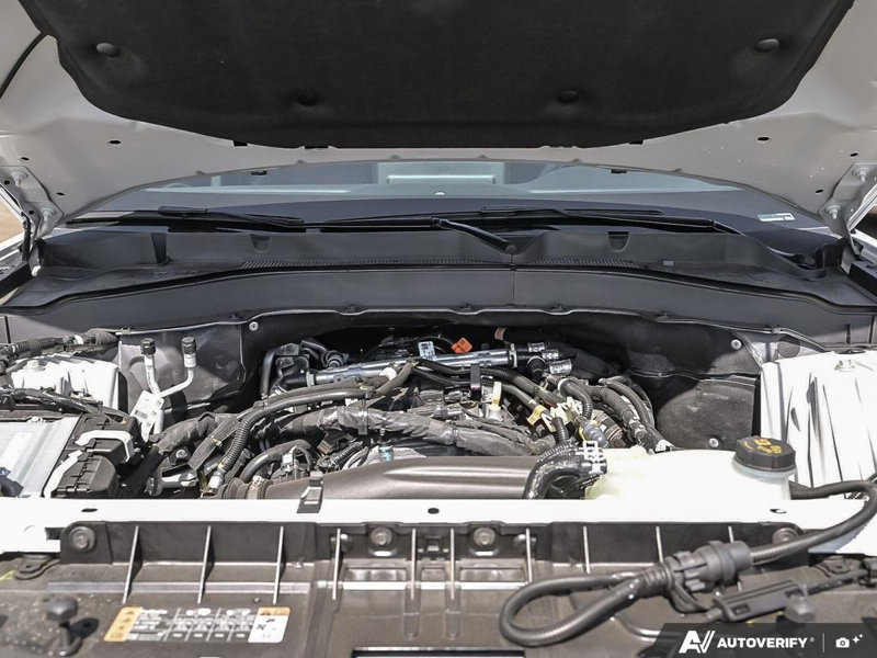 NEW 2026 Ford Explorer Active - Oxford White Exterior / DARK SPACE GRAY CLOTH Interior - $52,624 - Stock #E60258 - VIN 1FMUK8DH5TGA82812 - Photo 8