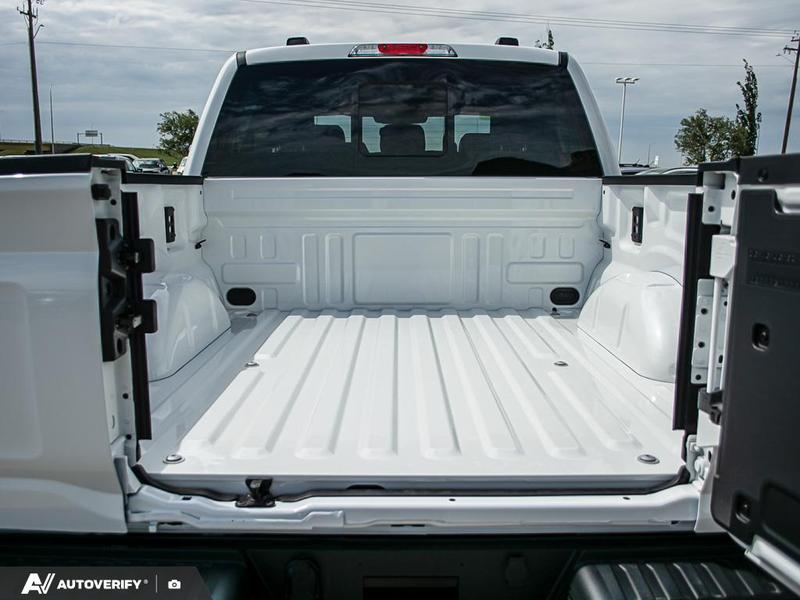 NEW 2026 Ford F-150 LARIAT - Star White Tri-coat Metallic Exterior / BLACK ACTIVE X Interior - $94,452 - Stock #D60541 - VIN 1FTFW5LD6TFB03574 - Photo 11