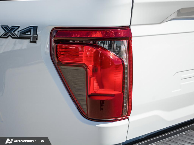 NEW 2026 Ford F-150 XLT - Oxford White Exterior / MEDIUM DARK SLATE CLOTH Interior - $62,302 - Stock #D60588 - VIN 1FTFW3L86TKE30653 - Photo 12