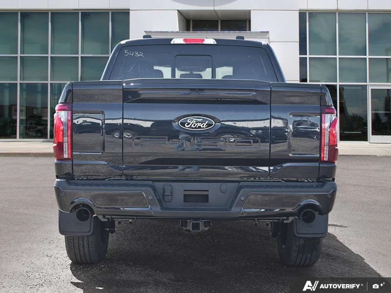 NEW 2026 Ford F-150 LARIAT - Antimatter Blue Metallic Exterior / BLACK ACTIVE X Interior - $86,189 - Stock #E60772 - VIN 1FTFW5L89TFB15432 - Photo 5