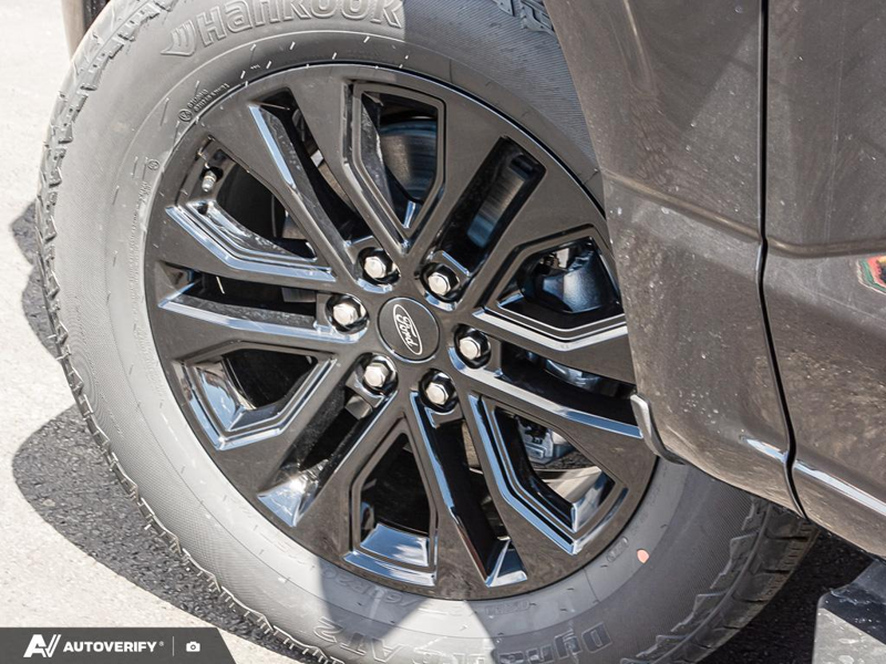 NEW 2026 Ford F-150 LARIAT - Agate Black Metallic Exterior / BLACK ACTIVE X Interior - $86,389 - Stock #D60701 - VIN 1FTFW5L54TFB27736 - Photo 6