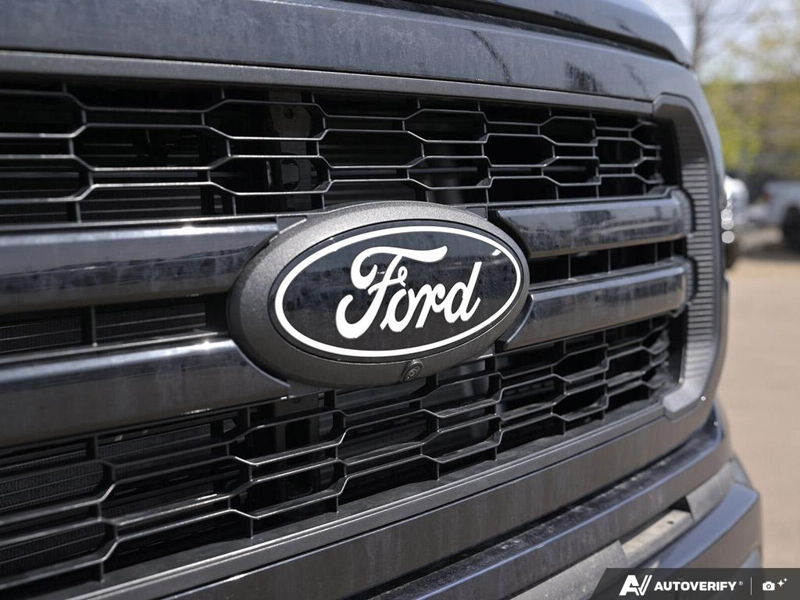 NEW 2026 Ford F-150 LARIAT - Antimatter Blue Metallic Exterior / BLACK ACTIVE X Interior - $86,839 - Stock #E60660 - VIN 1FTFW5L50TFA39914 - Photo 9