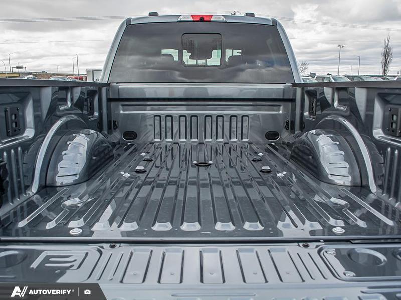 NEW 2026 Ford F-350 Super Duty Platinum - Carbonized Grey Metallic Exterior / BLACK ONYX/BLUE LEATHER Interior - $124,761 - Stock #D60347 - VIN 1FT8W3BM3TEE05392 - Photo 11
