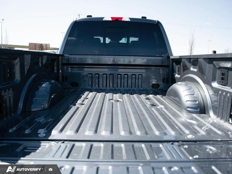 NEW 2026 Ford F-350 Super Duty Platinum - Carbonized Grey Metallic Exterior / BLACK ONYX/BLUE LEATHER Interior - $120,761 - Stock #D60428 - VIN 1FT8W3BT1TEE29312 - Photo 11