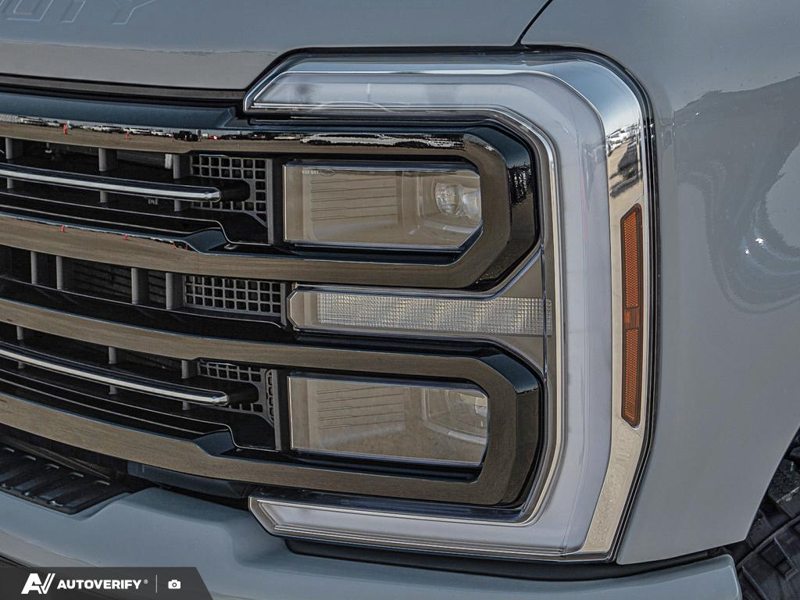 NEW 2026 Ford F-350 Super Duty Platinum - Avalanche Exterior / BLACK ONYX/PLATINUM BLUE, UNIQUE PLATINUM LEATHER 40/CONSOLE/40 Interior - $140,096 - Stock #D60791 - VIN 1FT8W3BMXTED92978 - Photo 10