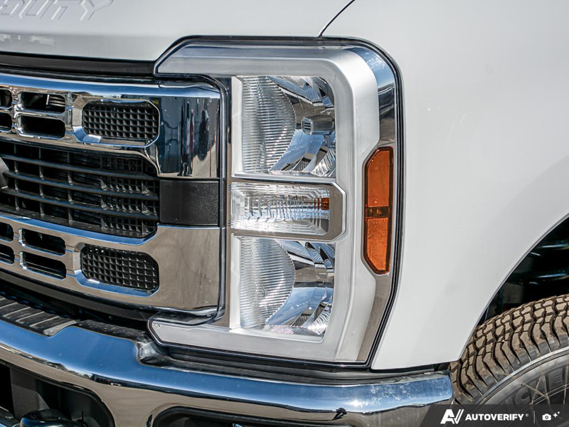 NEW 2026 Ford F-350 Super Duty XLT DRW - Oxford White Exterior / MEDIUM DARK SLATE CLOTH Interior - $94,819 - Stock #E60466 - VIN 1FT8W3DT3TEE00083 - Photo 10