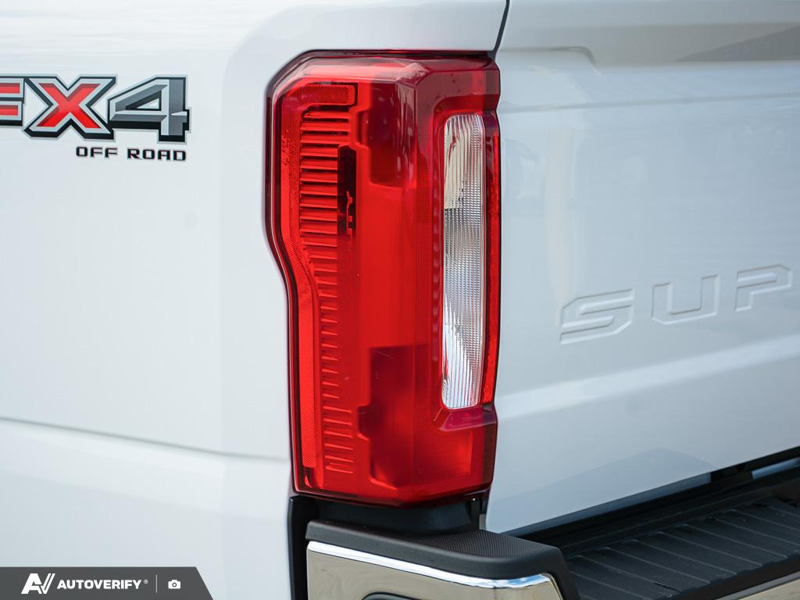 NEW 2026 Ford F-350 Super Duty XLT - Oxford White Exterior / MEDIUM DARK SLATE CLOTH Interior - $87,264 - Stock #D60649 - VIN 1FT8W3BT8TEF02370 - Photo 11