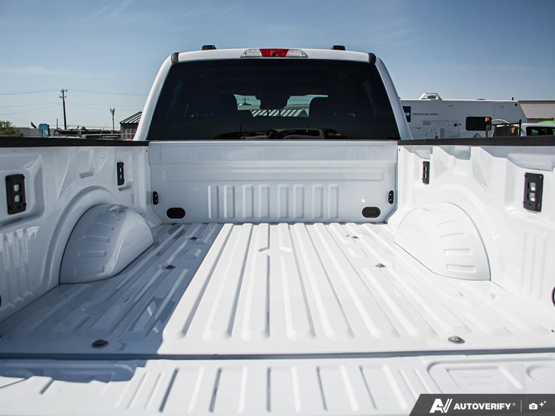 NEW 2026 Ford F-350 Super Duty XLT - Oxford White Exterior / MEDIUM DARK SLATE CLOTH Interior - $80,062 - Stock #E60419 - VIN 1FT8W3BN1TED90464 - Photo 11