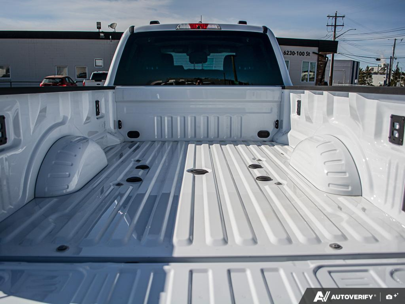 NEW 2026 Ford F-350 Super Duty XLT DRW - Oxford White Exterior / MEDIUM DARK SLATE CLOTH Interior - $94,819 - Stock #E60466 - VIN 1FT8W3DT3TEE00083 - Photo 11