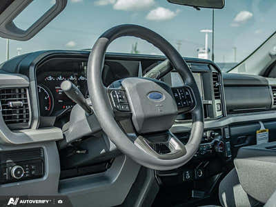 2026 Ford F-350 Super Duty XLT 1