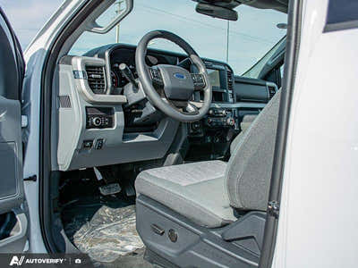 2026 Ford F-350 Super Duty XLT 1