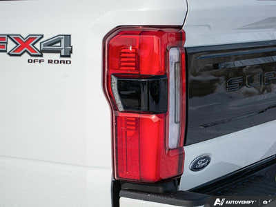 2026 Ford F-350 Super Duty Platinum 1