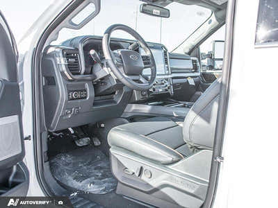 2026 Ford F-350 Super Duty Lariat 1