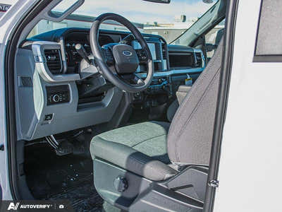 2026 Ford F-350 Super Duty XL 1