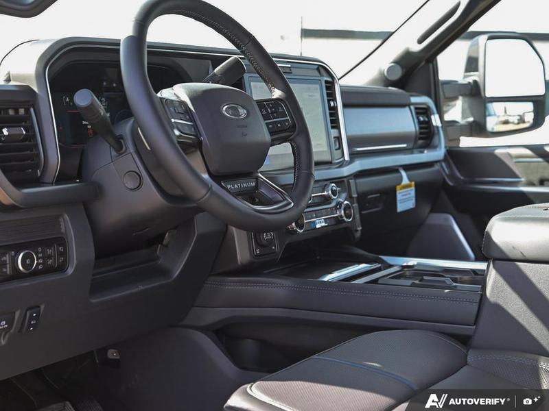 NEW 2026 Ford F-350 Super Duty Platinum Tremor - Star White Tri-coat Metallic Exterior / BLACK ONYX/BLUE LEATHER Interior - $137,153 - Stock #E60247 - VIN 1FT8W3BM5TED66353 - Photo 13
