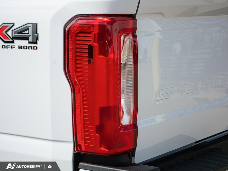 NEW 2026 Ford F-350 Super Duty XLT - Oxford White Exterior / MEDIUM DARK SLATE CLOTH Interior - $87,264 - Stock #D60650 - VIN 1FT8W3BT3TEF01188 - Photo 12
