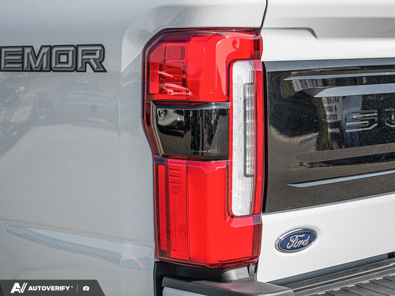 NEW 2026 Ford F-350 Super Duty Platinum - Avalanche Exterior / BLACK ONYX/PLATINUM BLUE, UNIQUE PLATINUM LEATHER 40/CONSOLE/40 Interior - $140,096 - Stock #D60791 - VIN 1FT8W3BMXTED92978 - Photo 12