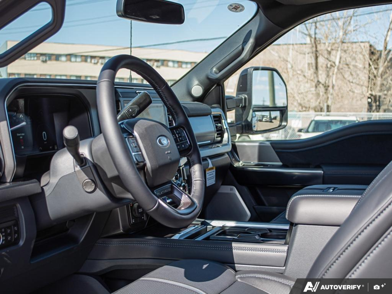 NEW 2026 Ford F-350 Super Duty Platinum - Star White Tri-coat Metallic Exterior / BLACK ONYX/BLUE LEATHER Interior - $120,989 - Stock #E60567 - VIN 1FT8W3BM4TEE27904 - Photo 13