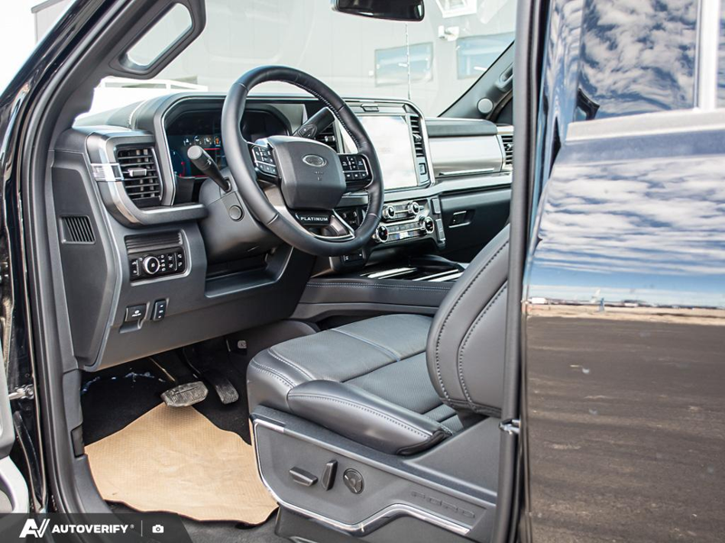NEW 2026 Ford F-350 Super Duty Platinum - Agate Black Metallic Exterior / BLACK ONYX/PLATINUM BLUE, UNIQUE PLATINUM LEATHER 40/CONSOLE/40 Interior - $120,930 - Stock #D60703 - VIN 1FT8W3BM4TED65193 - Photo 13