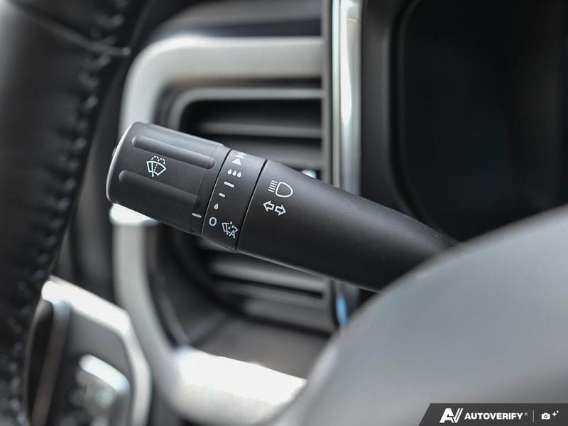 NEW 2026 Ford F-350 Super Duty Platinum Tremor - Agate Black Exterior / BLACK ONYX/BLUE LEATHER Interior - $136,453 - Stock #E60443 - VIN 1FT8W3BM7TED99614 - Photo 16