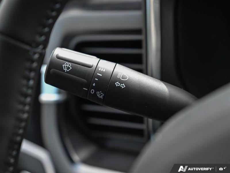 NEW 2026 Ford F-350 Super Duty Platinum - Glacier Gray Exterior / BLACK ONYX/BLUE LEATHER Interior - $137,253 - Stock #E60442 - VIN 1FT8W3BM1TED99091 - Photo 16