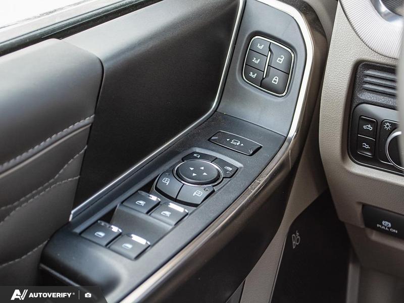 NEW 2026 Ford F-350 Super Duty Platinum - Star White Tri-coat Metallic Exterior / SMOKED TRUFFLE LEATHER Interior - $129,606 - Stock #D60450 - VIN 1FT8W3BM2TEE31398 - Photo 17
