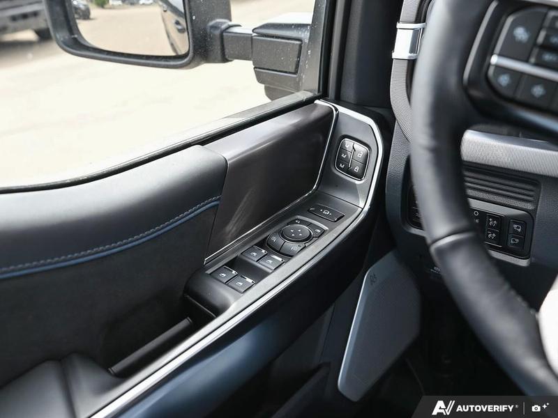 NEW 2026 Ford F-350 Super Duty Platinum Tremor - Agate Black Exterior / BLACK ONYX/BLUE LEATHER Interior - $136,453 - Stock #E60443 - VIN 1FT8W3BM7TED99614 - Photo 17