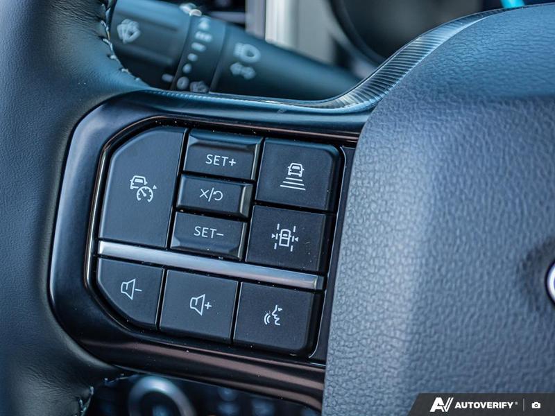 NEW 2026 Ford F-350 Super Duty Platinum Tremor - Glacier Gray Exterior / BLACK ONYX/BLUE LEATHER Interior - $134,693 - Stock #E60035 - VIN 1FT8W3BM4TEC29646 - Photo 18